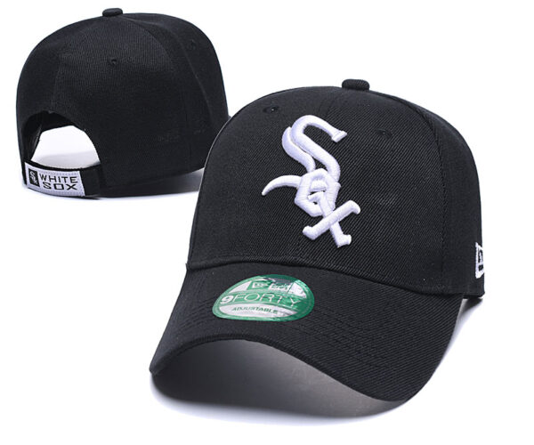 MLB Chicago White Sox 9FIFTY Snapback Adjustable Cap Hat-638370628459953252
